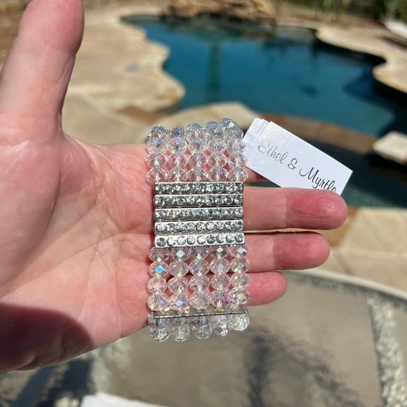 Bracelet Rhinestone Crystal Jeweled Sparkle Stretch Statement Silvertone NWT - Picture 2 of 4